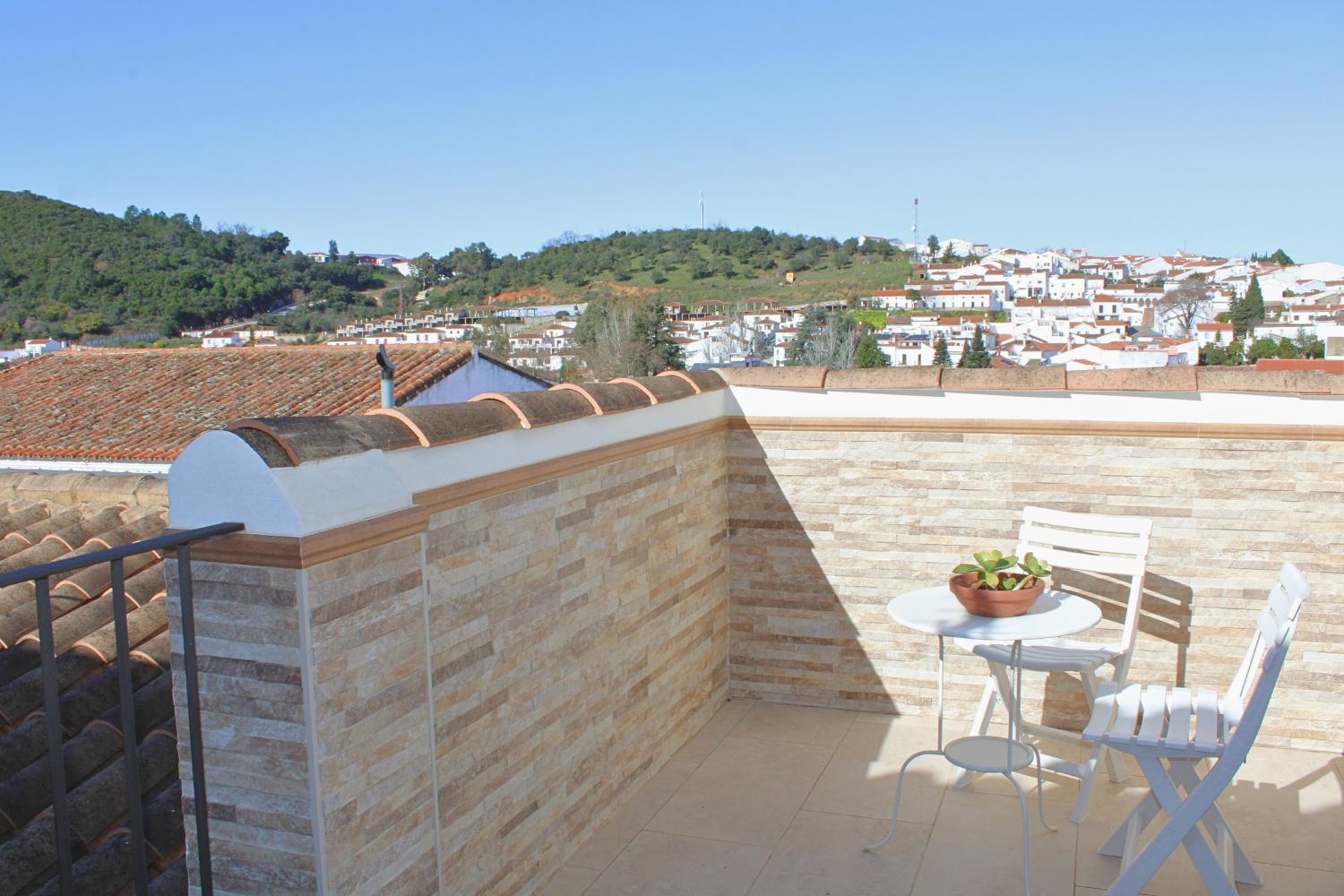 Apartamento La Gruta - Castano By Sierra Viva Aracena Exterior photo